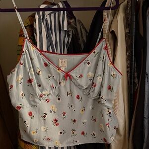 GAP  DOEN Floral cropped Camisole with Red Accents